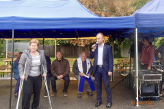 PA015621_1_11zon